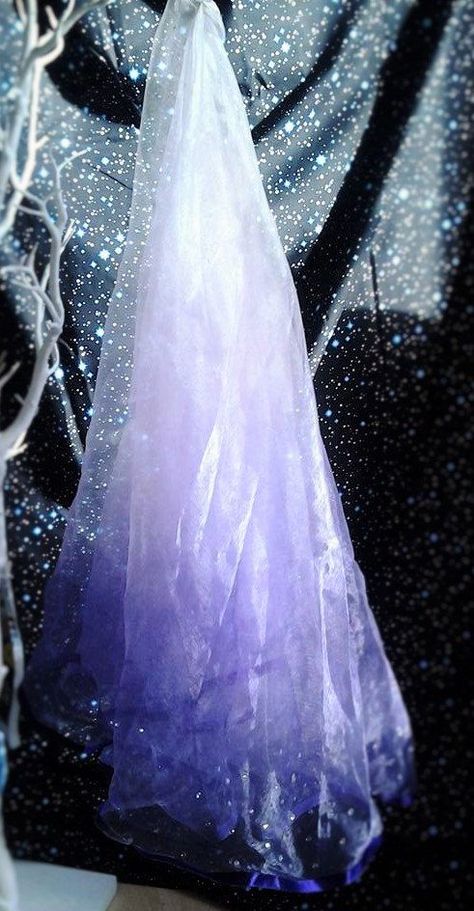 Wedding Dress Purple, Purple Veil, Circle Veil, Lavender Wedding Dress, Ombre Wedding Dress, Wedding Tiara Hairstyles, Purple Wedding Dress, Purple Wedding Theme, Ombre Wedding