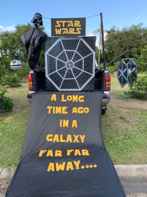 Star Wars Tent, Starwars Parade Float Ideas, Star Wars Halloween Trunk Or Treat, Starwars Halloween Decor, Diy Star Wars Trunk Or Treat, Star Wars Truck Or Treat, Star Wars Homecoming Float, Star Wars Parade Float Ideas, Trunk Or Treat Ideas Star Wars