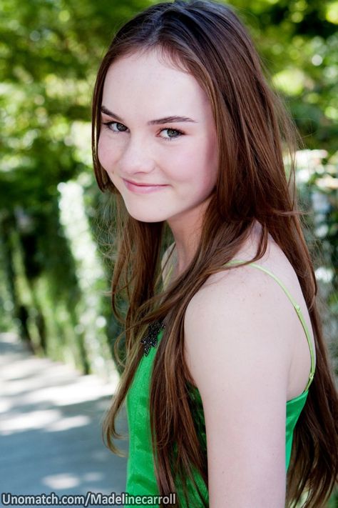 Madeline Carroll, Petty Girl, Beautiful Freckles, Hollywood Party, Kevin Costner, Victoria Justice, Fresh Face, Teen Vogue, Celebrity Pictures