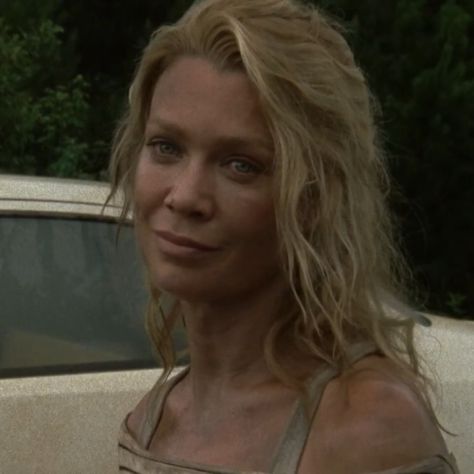 Andrea Twd, Andrea Harrison, Laurie Holden, Fictional Women, Fear The Walking, Pfp Ideas, Zombie Apocalypse, Girl Crush, Animated Movies