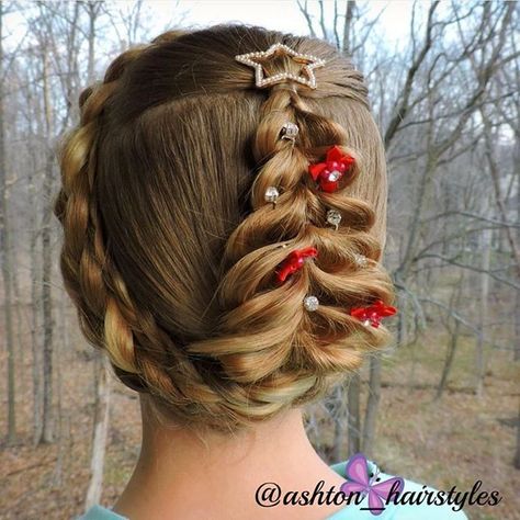 Waterfall Hairstyle, Flower Girl Hairstyles, Christmas Hairstyles, Holiday Hairstyles, Christmas Hair, Natural Beauty Tips, Crazy Hair