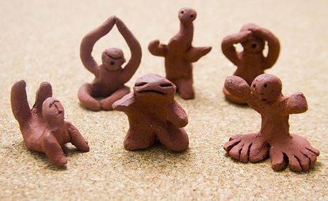 Wee Kiln God Critters, via Flickr. Kiln God, Goat Made Of Clay, Kiln Gods Ceramics, Tiny Ceramic Animals, Miniature Ceramic Animals, Small Ceramic Animals Miniatures, Friends Set, Kiln, Cool Mugs