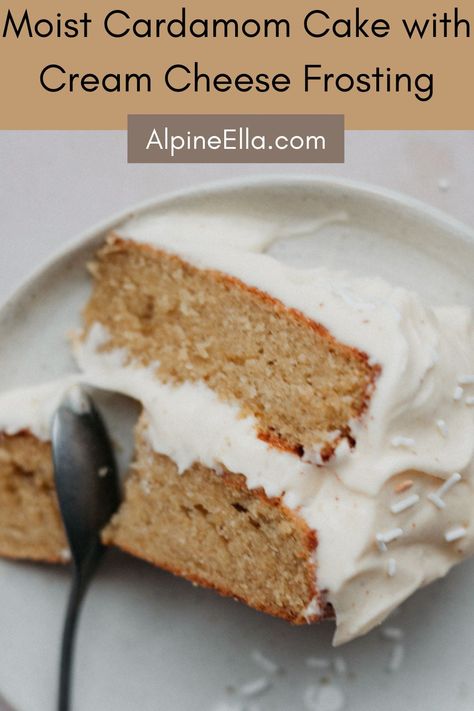 Cardamom Spice Cake, Cardamom Spice, Homemade Cream Cheese Frosting, Chocolate Snack Cake, Cardamom Cake, Lithuanian Recipes, Homemade Cream Cheese, Butter Cream Cheese Frosting, Fall Dinners