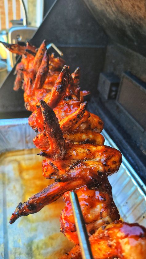 Rotisserie Wings with Apricot BBQ sauce Chicken Recipes Sauce, Apricot Bbq Sauce, Grilled Appetizers, Bbq Sauce Ingredients, Chicken Sauce Recipes, Chicken Souvlaki, Mini Sweet Peppers, Watermelon And Feta, Stuffed Mini Peppers