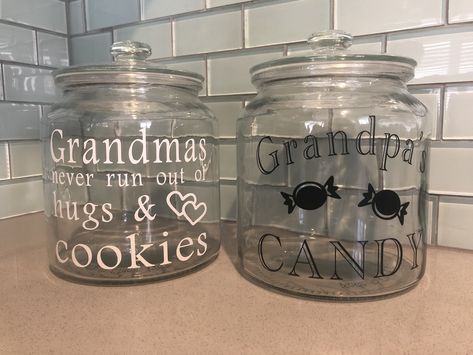 Grandmas Cookie Jar Diy, Cookie Jars Diy, Christmas Gift Ideas For Grandparents, Diy Christmas Gifts For Grandparents, Gifts For Great Grandparents, Grandma Cookie Jar, Grandmas Christmas, Diy Gift Set, Christmas Gifts For Grandma