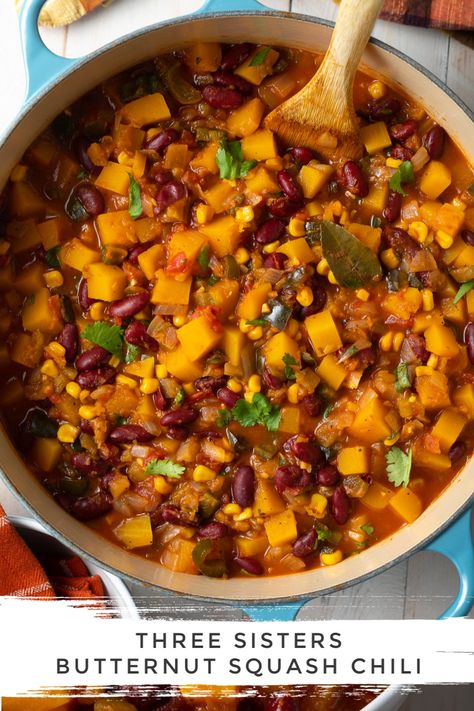 Three Sisters Butternut Squash Chili Recipe: A Native American recipe with squash, corn, and beans. This Slow Cooker Vegetarian Chili Recipe is rich and inviting! #ASpicyPerspective #vegetarian #vegan #healthy #chili Butternut Chili, American Chili Recipe, Squash Chili Recipe, Butternut Squash Chili Recipe, Corn And Beans, Healthy Squash Recipes, Squash Chili, Slow Cooker Vegetarian Chili, Butternut Squash Chili