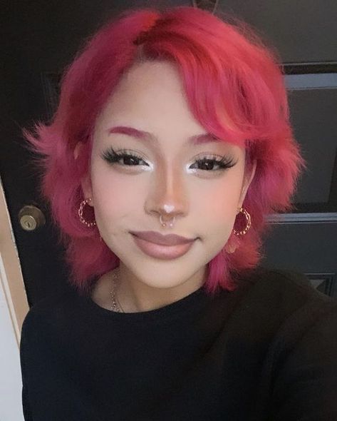 Crazy Haircuts For Women, Star Girl Makeup, Pink Hair Aesthetic, Short Pink Hair, Pink Short Hair, Vampire Bride, Colour Hair, Alt Makeup, Dyed Hair Inspiration