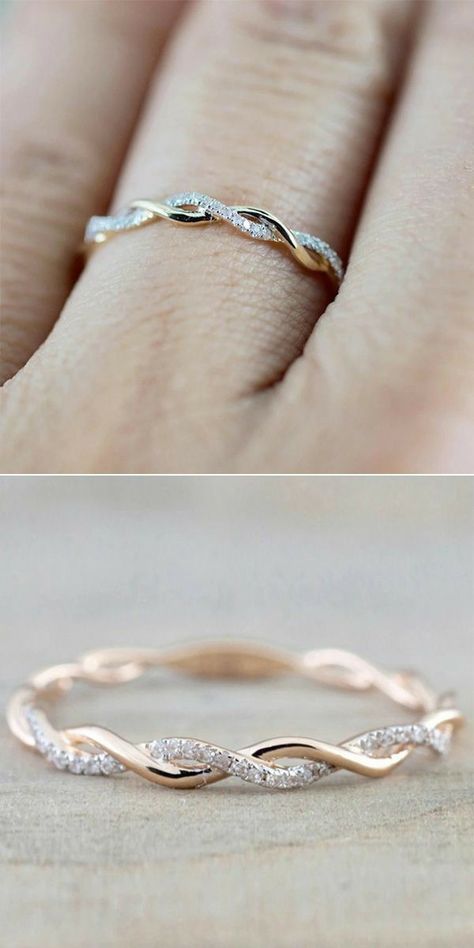 Opal Aesthetic, خواتم خطوبة, Cute Promise Rings, Hand Jewelry Rings, Couple Ring Design, Pretty Jewelry Necklaces, Cute Engagement Rings, Gold Rings Fashion, Gold Ring Designs