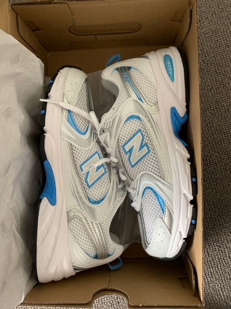 New Balance 530 Blue, 530 New Balance, 530 Outfit, Sneakers Smart Casual, New Balance 530 Outfit, Baggy Jeans Men, Outfit Leggings, Balance Trainers, New Balance Outfit