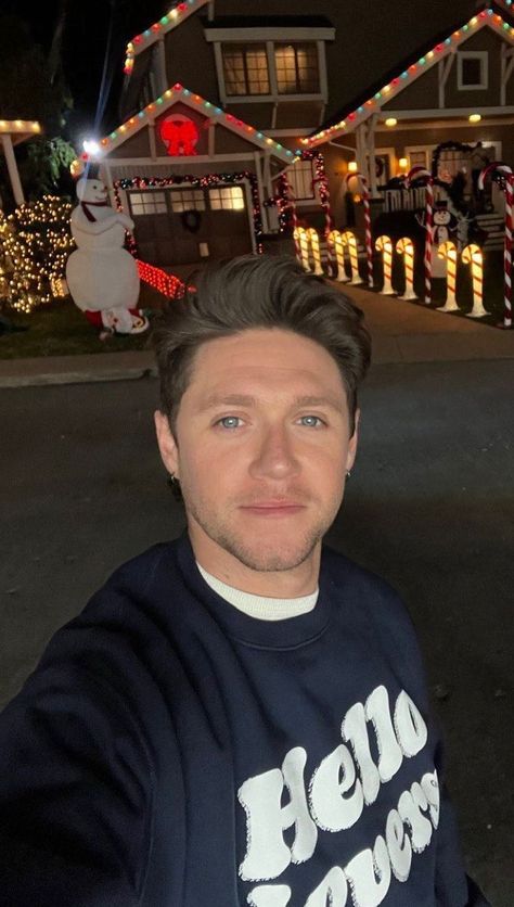 Niall Horan Christmas, Irish Princess, Love Me Forever, Winter Aesthetic, Niall Horan, Our Love, Love Of My Life, Of My Life, Love Him