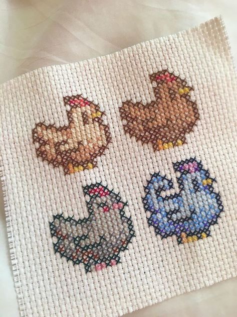 Cross Stitch Chicken Pattern, Stardew Valley Chicken Cross Stitch, Stardew Valley Cross Stitch, Kawaii Cross Stitch Pattern, Video Game Cross Stitch, Chicken Cross Stitch, Kawaii Cross Stitch, Cross Stitch Patterns Flowers, Mini Cross Stitch