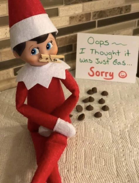 Elf On The Shelf Soccer, Elf On The Shelf Pet Ideas, Elf On Shelf Funny, Elf 2024, Elf Ideas Easy, Bad Elf, Elf Funny, Elf Kit, Awesome Elf On The Shelf Ideas