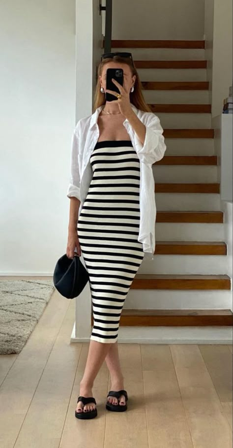 Modest Vacation Outfits, Modest Beach Outfit, Bodycon Dress Outfit, Chic Travel Outfit, Fashion Travel Outfit, Body Con Dress Outfit, Island Outfit, Chique Outfits, Outfits Modest