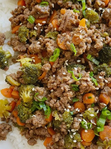 Ground Beef Teriyaki Rice Bowls | Together as Family Teriyaki Rice Bowl, Teriyaki Rice, Beef Teriyaki, Ground Beef And Broccoli, Teriyaki Chicken Crock Pot, Ground Beef Seasoning, Teriyaki Sauce Recipe, Dinner With Ground Beef, Beef And Rice