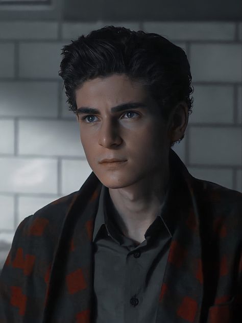 David Mazouz Gotham, Bruce Gotham, Gotham Bruce Wayne, Bruce Wayne Gotham, Young Bruce Wayne, Gotham Bruce And Selina, Parrish Teen Wolf, Gotham Bruce, David Mazouz