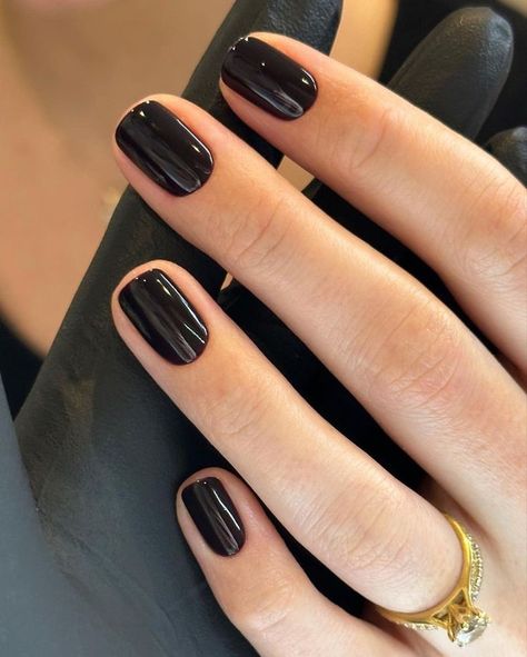 Black Color Nails, Short Black Nails, The Best Nail Designs, Latest Nail Art Designs, Best Nail Designs, Casual Nails, Color Nails, Nails Desing, Minimalist Nails