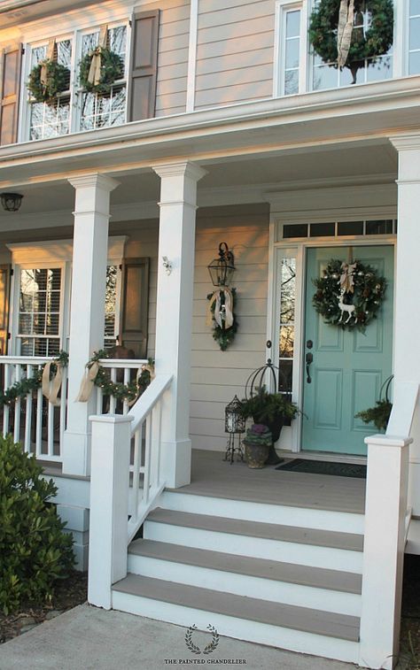 front-house-shot-christmas-porch Tan House, Painted Chandelier, Porch Colors, Exterior Paint Colors For House, Casa Exterior, Front Door Colors, Design Exterior, House Paint, Christmas Porch