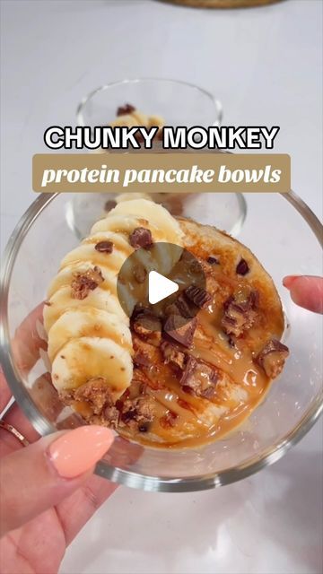 Pancake Bowl, Easy Breakfast Meal Prep, Breakfast For The Week, Makayla Thomas, Farmers Casserole, Fitness Recipes, High Protein Meal Prep, Healthy High Protein Meals, Calorie Meals