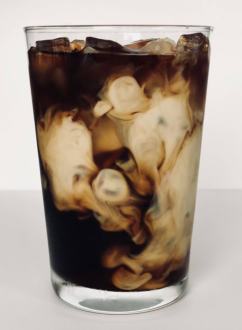 French Chicory Cold Brew Chicory Coffee Recipe, Decaf Tea, Chicory Coffee, Uses For Coffee Grounds, Chicory Root, Food Log, Half And Half, Ground Coffee, Cold Brew Coffee