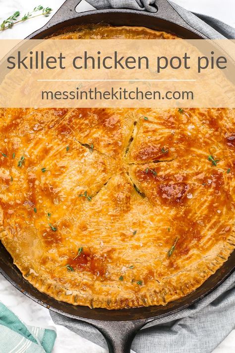 Chicken Pot Pie Dinner, Skillet Chicken Pot Pie, Healthy Skillet Meals, Cast Iron Skillet Recipes Dinner, Nourishing Food, Iron Skillet Recipes, Skillet Recipes, Chicken Easy, Cast Iron Skillet Recipes