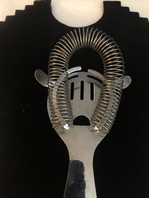 Vintage Irvinware Cocktail Strainer. Condition is "Used". D Cocktail Strainer, Barware, Conditioner