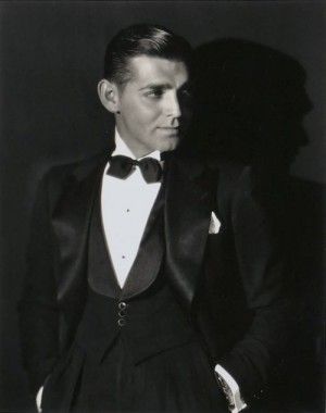 1930s Clark Gable In Black Tie Formal Wear - 1930s men's evening clothing and tuxedo fashion. Black tie clothing. Judy Lewis, 1930s Men, William Clark, George Hurrell, Leading Men, Carole Lombard, Clark Gable, Actrices Hollywood, Foto Vintage