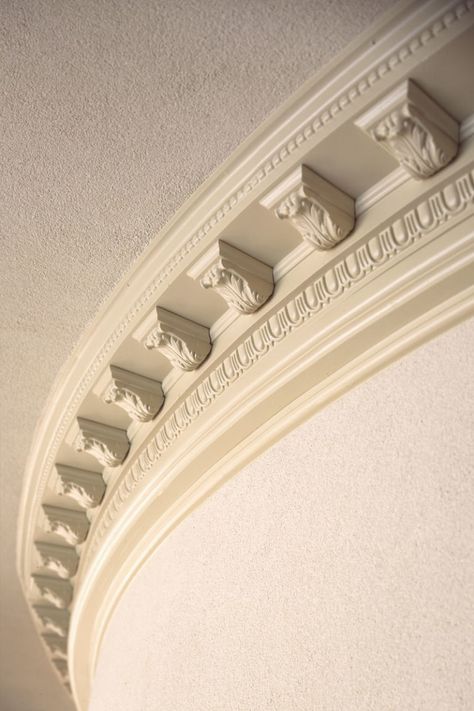 Arched Moulding, Curved Molding, Fancy Crown, Crown Molding Styles, Foam Crown Molding, Wood Crown Molding, Molding Ideas, Molding Ceiling, Luxury Ceiling Design