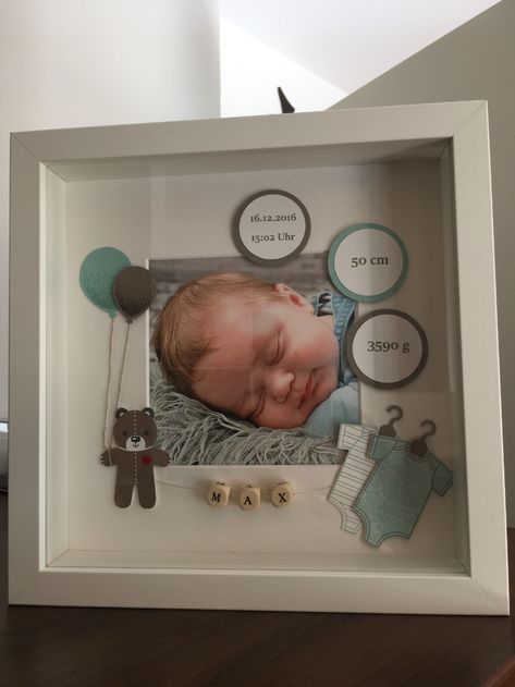 Baby Shadow Box, Diy Bebe, Baby Frame, Foto Baby, Baby Diy, Baby Memories, Baby Keepsake, Baby Scrapbook, Baby Art