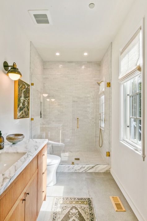 Bathroom Staging, Simply Home, Transitional Bathroom, Downstairs Bathroom, Bathroom Inspiration Decor, Dream Bathrooms, Bathroom Renos, Shower Door, Bathroom Remodel Master