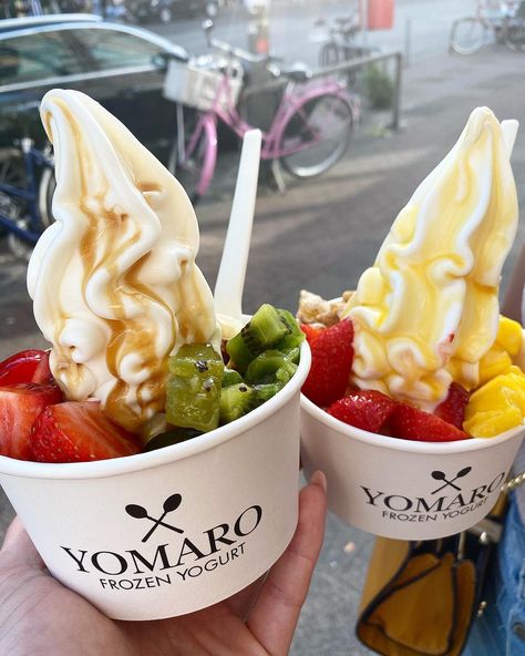 YOMARO Frozen Yogurt on Instagram • Photos and videos Frozen Yogurt Date Aesthetic, Froyo Recipe, Sweet Frog Frozen Yogurt Aesthetic, Frozen Yougart Aesthetic, Frozen Yogurt Aesthetic, Frozen Yoghurt Aesthetic, Modern Frozen Yogurt Shop, Frozen Yoghurt, Special Thanks