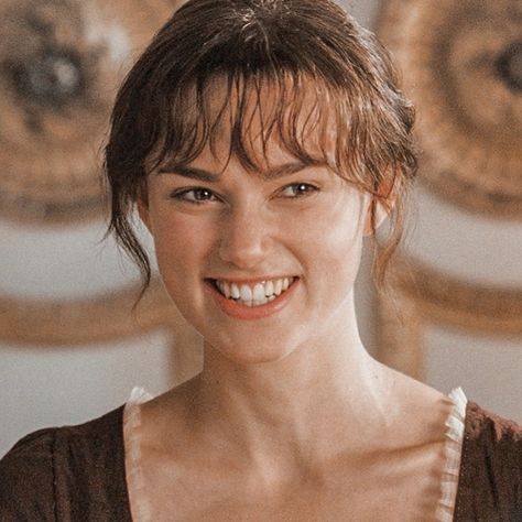 Keira Knightley Elizabeth Bennet, Lizzy Bennet, Nice Beard, Pride And Prejudice Elizabeth, Andromeda Black, Era Core, Soft Girl Makeup, Kiera Knightly, Elizabeth Bennett