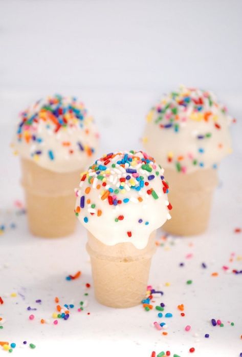 Mini Ice Cream Cone Cake Pops | Endlessly Inspired Cone Cake Pops, Monster Truck Birthday Cake, Ice Cream Cone Cake Pops, Anti Gravity Cake, Cone Cake, Truck Birthday Cakes, Ice Cream Cone Cake, Mini Ice Cream Cones, Mini Ice Cream