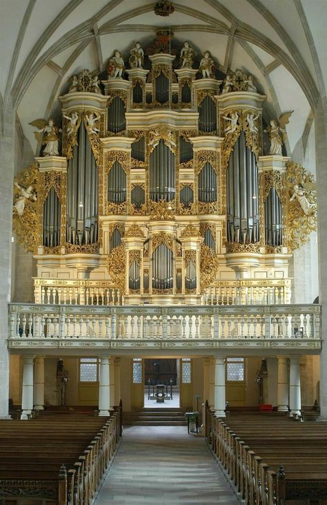 Musical Pipes, City Life Aesthetic, Organ Music, Pipe Organ, Church Pictures, Cathedral Architecture, Gothic Furniture, Old Churches, Country Church