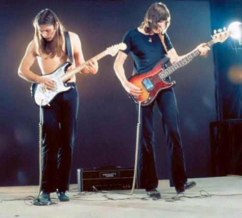 Pink Floyd: David Gilmour and Roger Waters recording the studio portion of Live at Pompeii, Paris, Dec. 13-20, 1971 Richard Williams, Richard Wright, Roger Waters, Stevie Ray Vaughan, Stevie Ray, David Gilmour, Progressive Rock, Keith Richards, Def Leppard