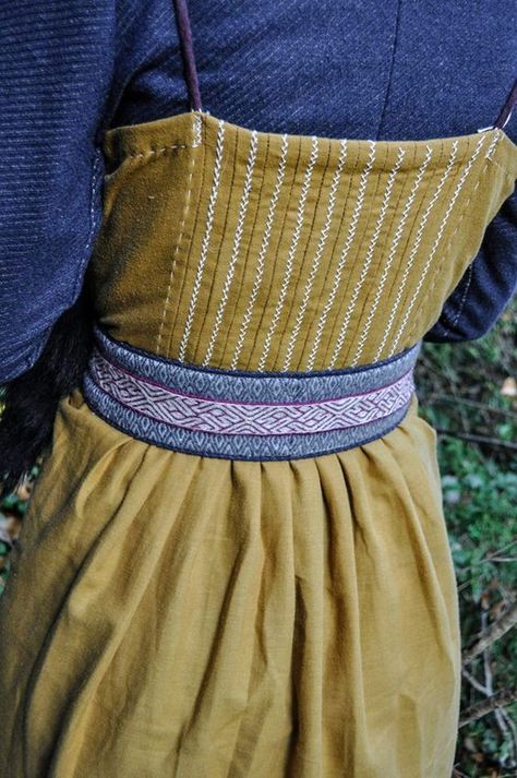 Sca Garb Women, Hair For Plus Size Women, Copenhagen Dress, Viking Apron Dress, Viking Embroidery, Sca Garb, Viking Garb, Viking Dress, Medieval Clothes