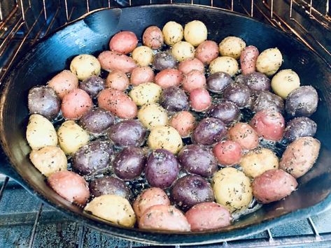 Pee Wee Potatoes Recipe, Mini Medley Potatoes Recipes, Petite Medley Potatoes Recipe, Mini Gold Potatoes Recipes, Baby Gold Potatoes Recipes, Petite Potato Recipe, Potato Medley Recipe, Potatoes On The Stove, Roasted Mini Potatoes