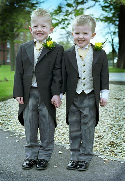 mommaholicseries.blogspot.com: PAGE BOYS OUTFIT Pageboy Outfits, Wedding Page Boys, Page Boys, Kids Wedding Outfits, Boys Formal Wear, Kids Formal, Morning Suits, Blue Suit Wedding, Groom And Groomsmen Attire