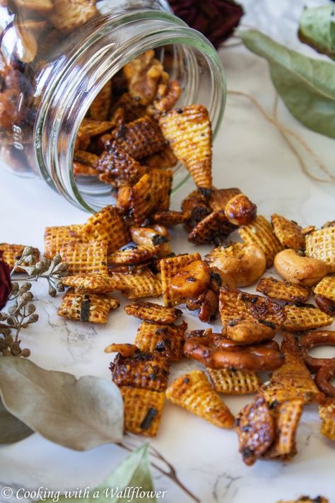 Togarashi Chex Mix - Cooking with a Wallflower Japanese Chex Mix Recipe, Pretzel Snacks, Chicory Recipe, Chex Cereal, Cereal Snacks, Chex Mix Recipes, Game Snacks, Mini Pretzels, Appetizer Ideas