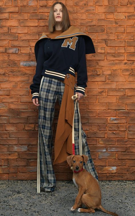 Racing Striped Vintage Plaid-Ribboned Crepe Pants by MONSE Now Available on Moda Operandi Fashion 90s, Women Fashion Edgy, Twill Jacket, Fall Fashion Trends, 가을 패션, Fashion Show Collection, White Fashion, Mode Style, Pre Fall