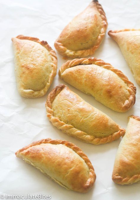 Pineapple Empanadas - Immaculate Bites Jamaican Chicken Patties, Empanadas Sweet, Pineapple Empanadas, Sweet Empanadas Recipe, Cream Cheese Dough, Chicken Patty Recipes, Cheese Dough, Empanada Dough, Pineapple Filling