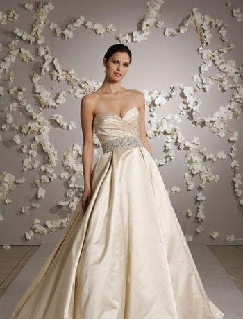 Lazaro Bridal Gown, Lazaro Dress, Champagne Wedding Dresses, Lazaro Wedding Dress, Princess Ball Gowns Wedding Dress, Lazaro Bridal, Navy Belt, Collection Couture, Kleinfeld Bridal