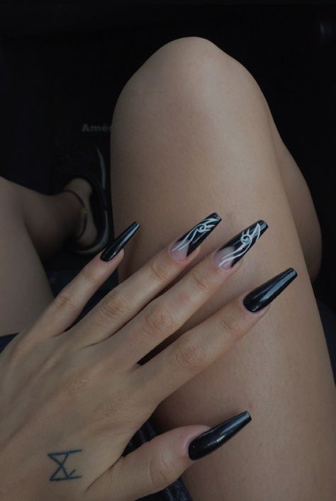 #blacknails #gothnails #darknails #coffin #goth #french #nailsdesign #ideas #aesthetic #tribal #nailart #inspo #longnails Aesthetic Coffins, Black Nails Design, Gothic Nails, Goth Nails, Black Nail Designs, Winter Nail Designs, Dark Nails, Star Nails, Butterfly Nail