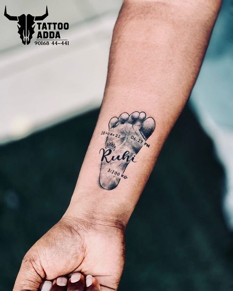 Tattoos For Your Son, Baby Tattoo For Dads, Tattoo For My Son, Tattoos For Baby Boy, Minimalistic Tattoo Ideas, Baby Footprint Tattoo, Unique Half Sleeve Tattoos, Baby Tattoo Designs