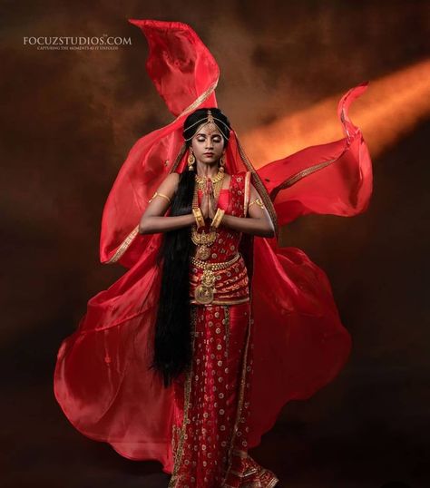 Pranam Pose, Indian Mythology, Goddess Outfit, Epic Characters, Durga Images, Indian Goddess, Indian Photoshoot, Costume Designer, Conceptual Photography