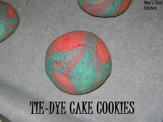 Tie-Dye Cake Cookies - 4th of July Plan B - Mom's Test Kitchen Tie Dye Cake, Cute Ideas, Plan B, Cake Mix Cookies, Easy Cookie Recipes, Cupcake Muffins, Easy Cookies, Test Kitchen, Sweets Recipes