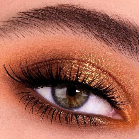 Orange Eyeshadow Blue Eyes, Natasha Denona Bronze Palette Looks, Color Guard Makeup, Burnt Orange Eyeshadow, Orange Eyeshadow Looks, Summer Eye Makeup, Bronze Palette, Orange Eyeshadow, Bronze Eyeshadow