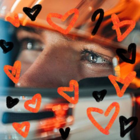 Mclaren F1 Lando Norris, F1 Car Mclaren, Lando Norris Widgets, F1 Drivers Eyes, Lando Norris Twitter Header, Mclaren Aesthetic F1, F1 Profile Pic, Lando Norris Pfp, Formula 1 Widget