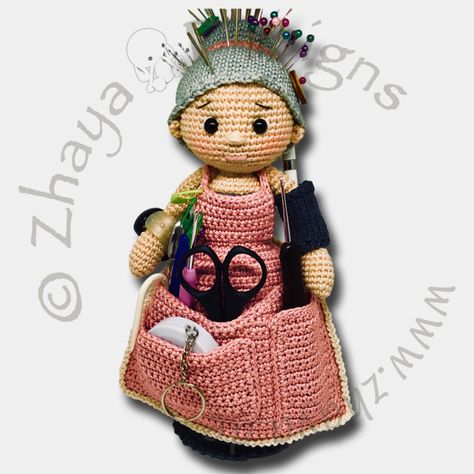 7 Crochet Patterns for Crafters and Crocheters Doll Organization, Crochet Pincushion, Crochet Free Patterns, Granny Pattern, Confection Au Crochet, Crochet Doll Pattern, Love Crochet, Crochet Hat, Crochet Gifts