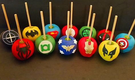 Superhero Candy, Phoenix Party, Spiderman Birthday Cake, Marvel Birthday Party, Cake Pop Designs, Dog Treats Homemade Easy, Diy Birthday Banner, Avenger Birthday Party, Avengers Party