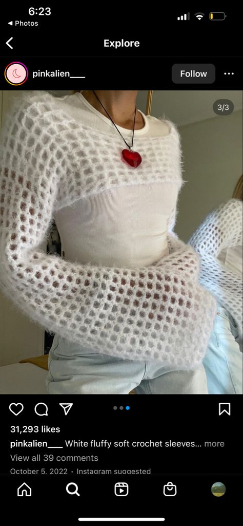 Fluffy Sleeves, White Shrug, Crochet Bolero, Crochet Shrug, Crochet Inspo, Crochet Stuff, School Fits, Crochet For Kids, White Crochet